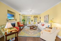 730 Pickering Dr. photo 4