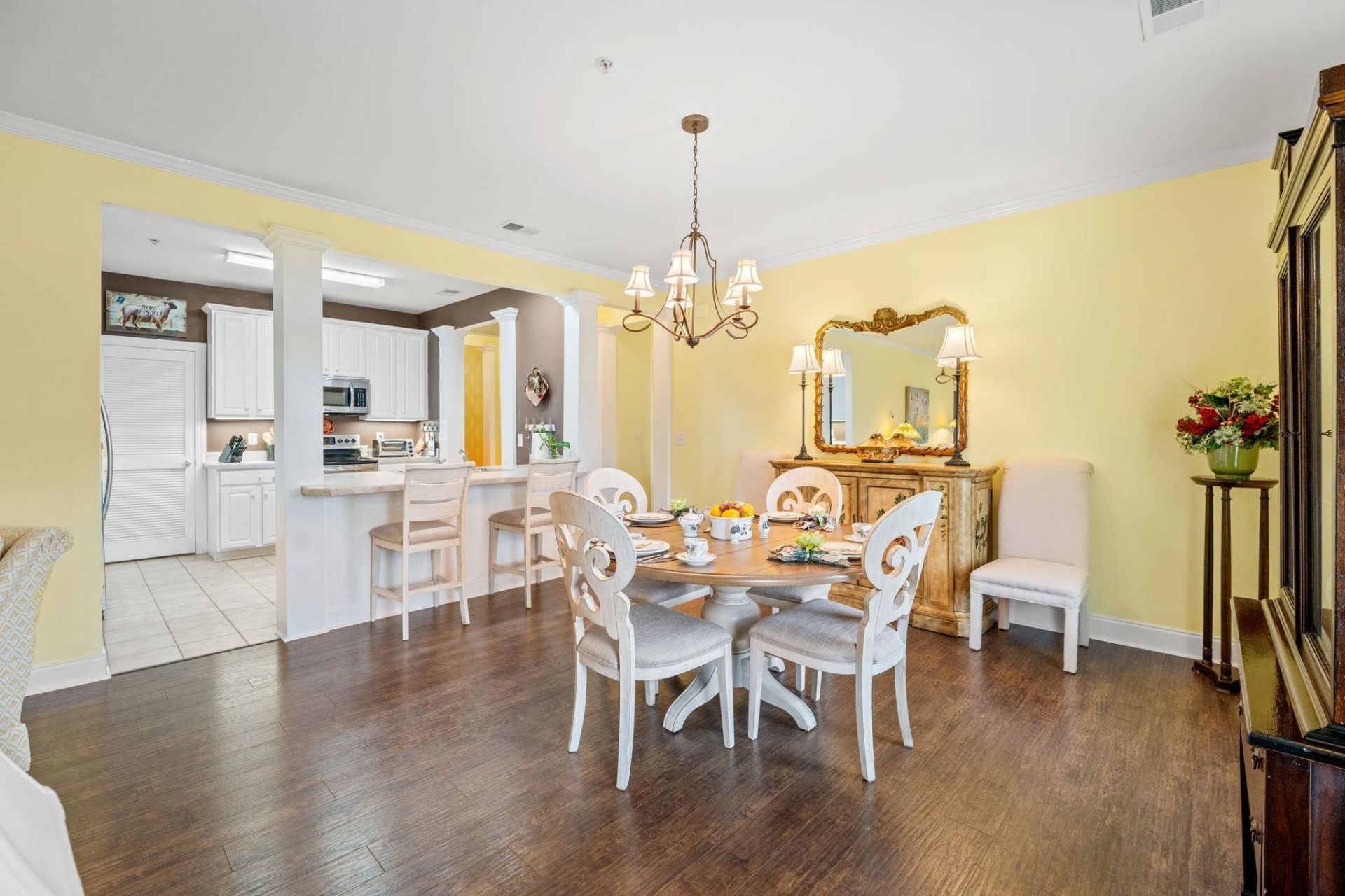 730 Pickering Dr. Photo 6