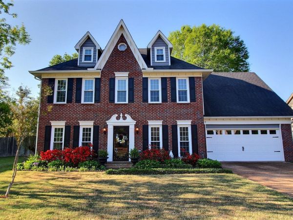 573 MERRIWEATHER DR, Collierville, TN 38017