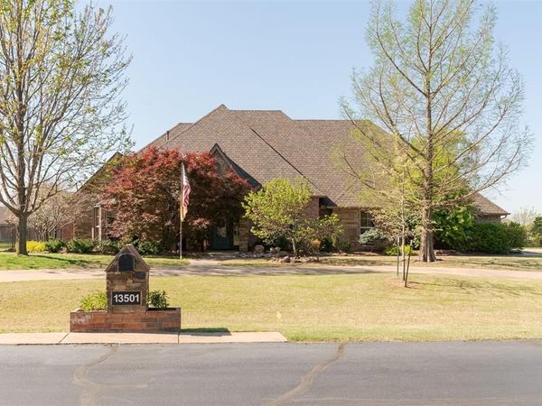 13501 Raintree Lane, Edmond, OK 73013