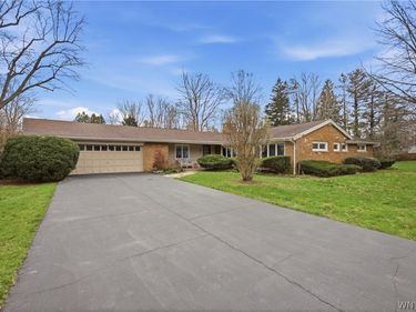 55 Idlewood Avenue , Hamburg, NY 14075