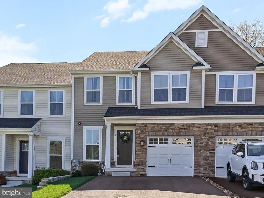 714 Cascade Way, Kennett Square, PA 19348 Main Photo