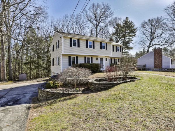 13 Cider Lane, Nashua, NH 03063