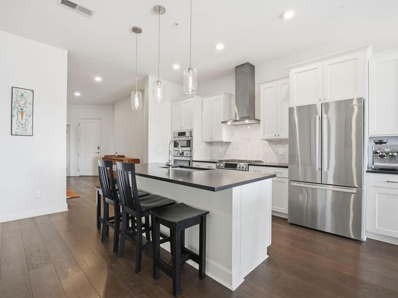 6745 Longshore Street, Unit 510, Dublin, OH 43017 Photo 2