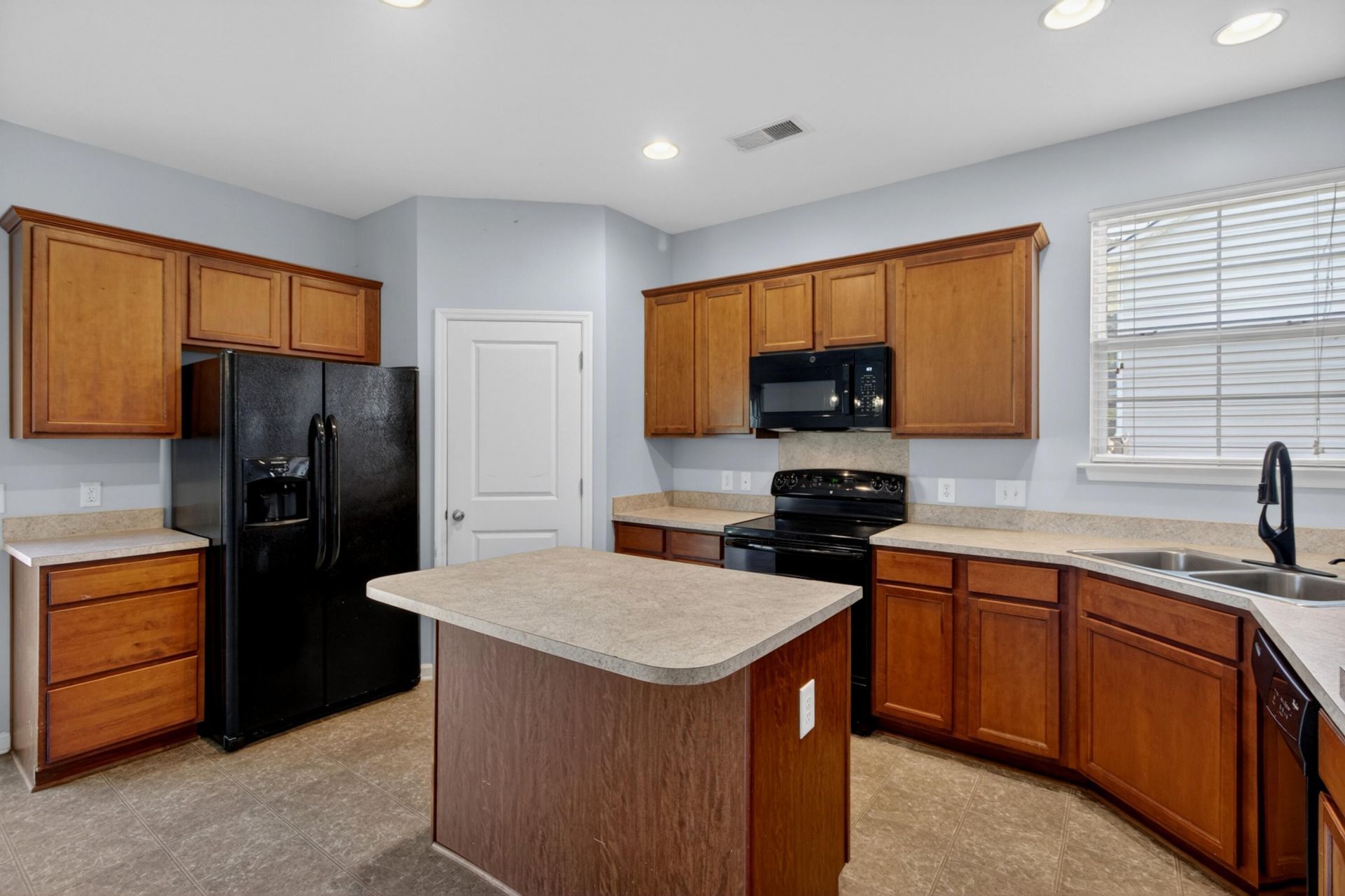 1002 Bridlewood Farms Parkway Photo 14