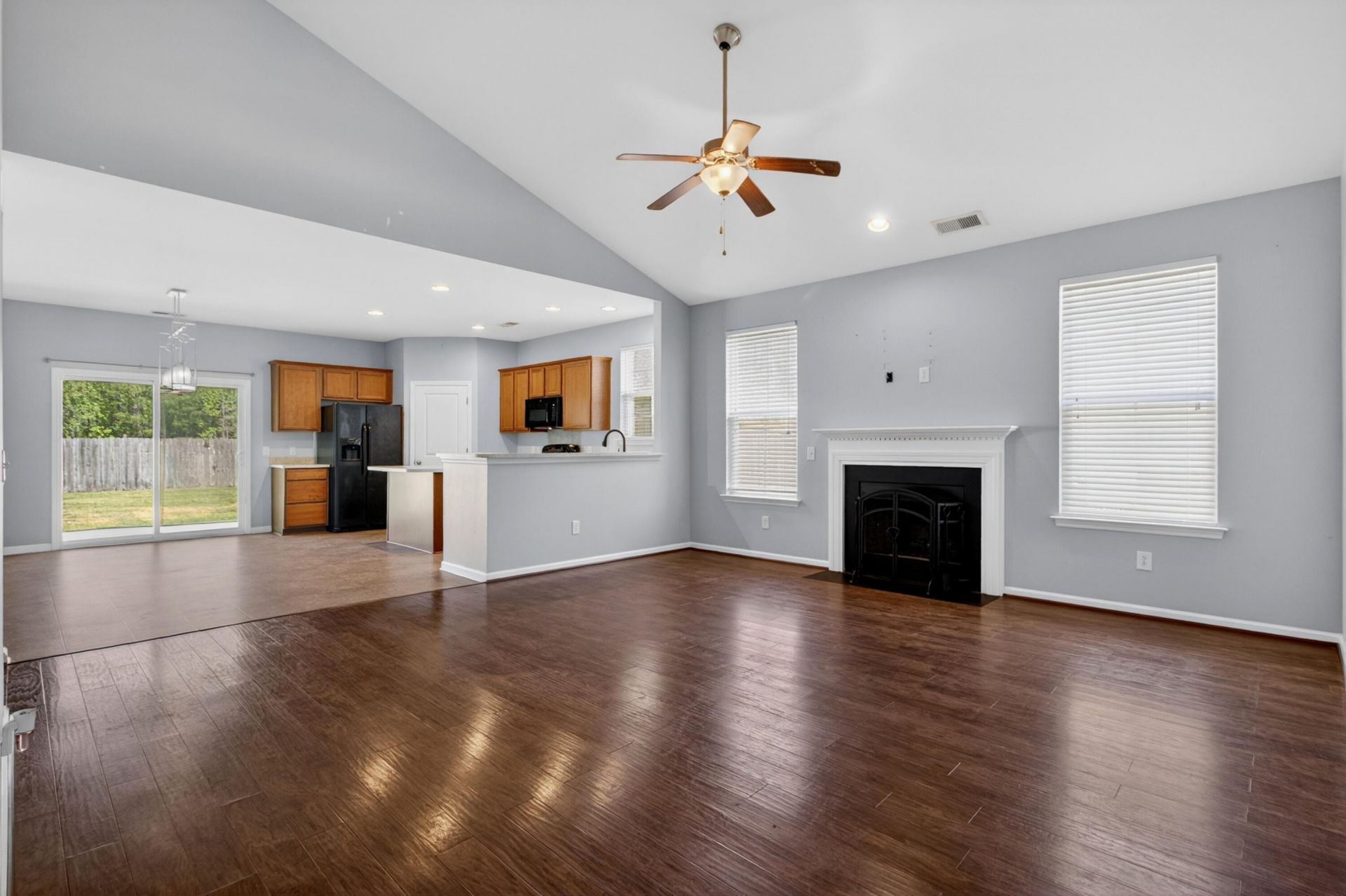 1002 Bridlewood Farms Parkway Photo 7