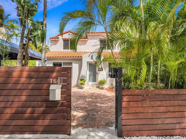 1601 SW 11th Ter, Miami, FL 33135