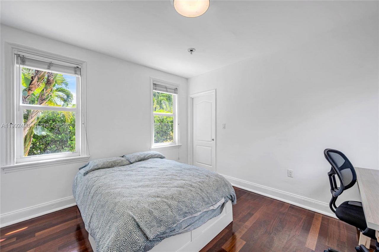 1601 SW 11th Ter, Miami, FL 33135 Photo