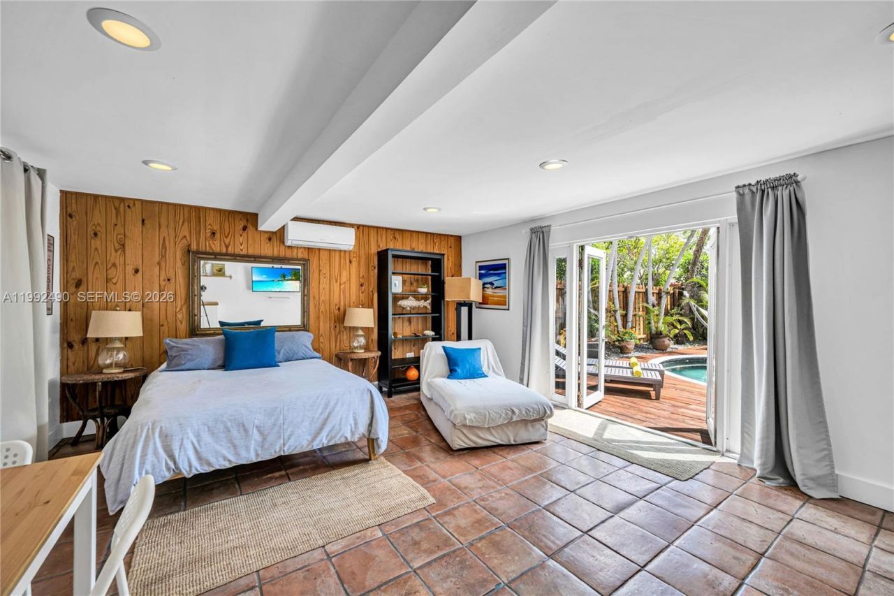 1601 SW 11th Ter, Miami, FL 33135 Photo