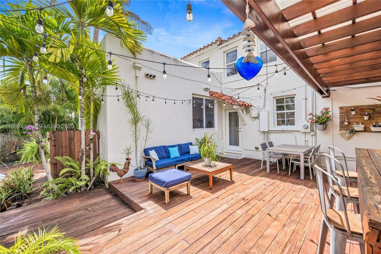 1601 SW 11th Ter, Miami, FL 33135 Photo