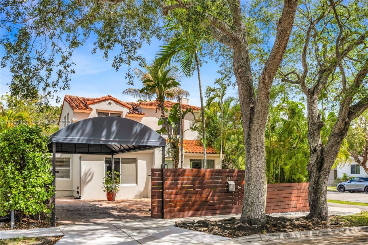 1601 SW 11th Ter, Miami, FL 33135 Photo