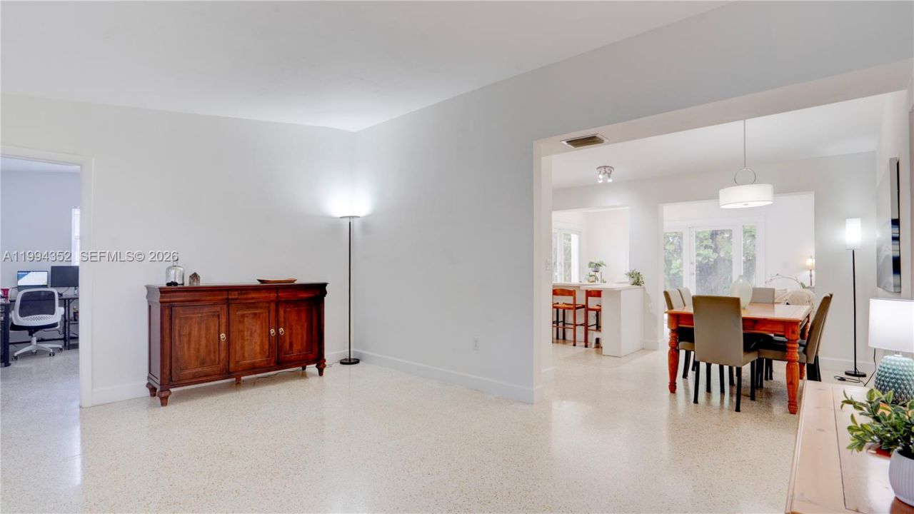 2905 SW 93rd Ct, Miami, FL 33165 Photo