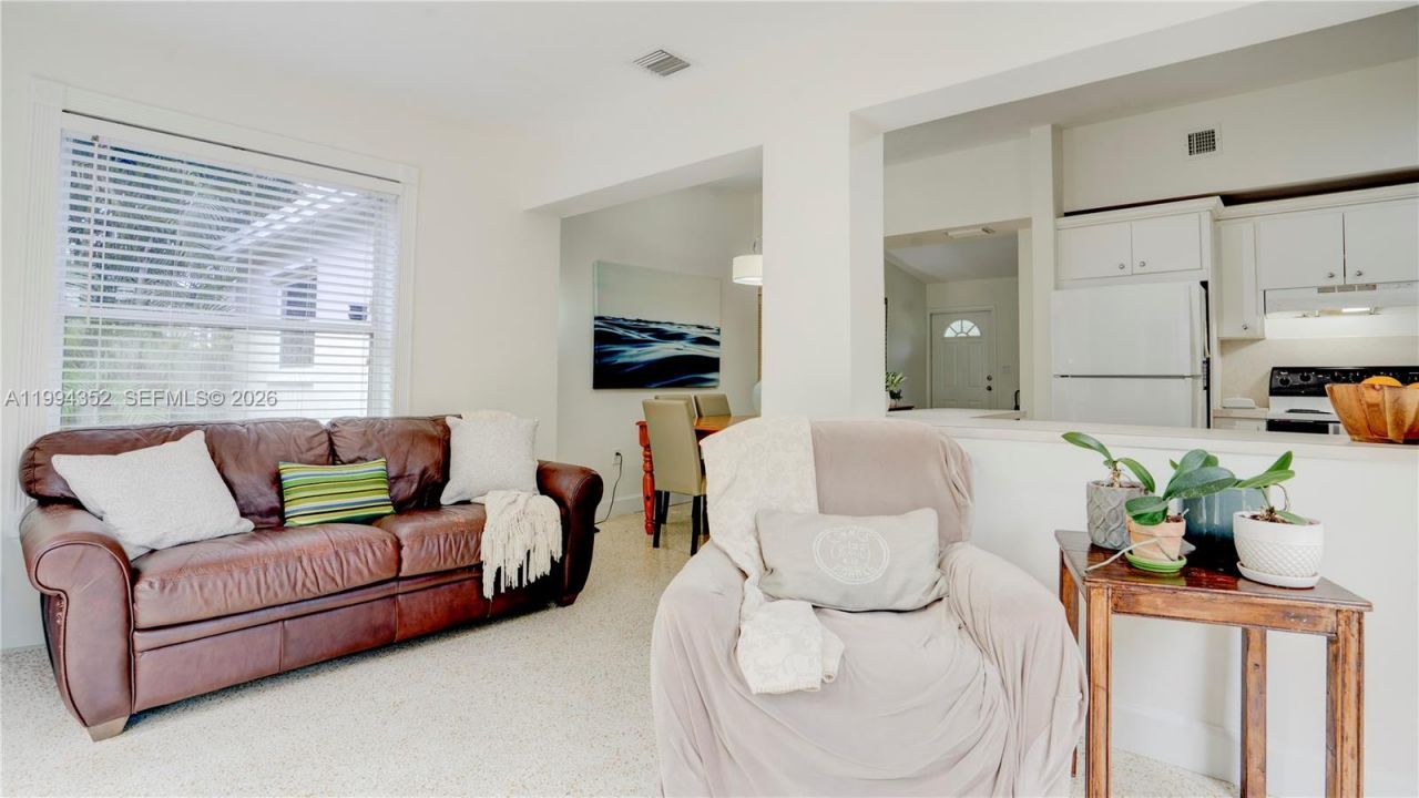 2905 SW 93rd Ct, Miami, FL 33165 Photo