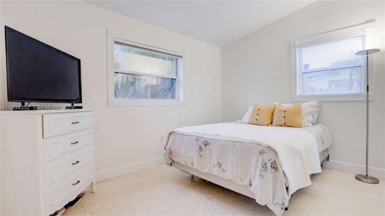 2905 SW 93rd Ct, Miami, FL 33165 Photo