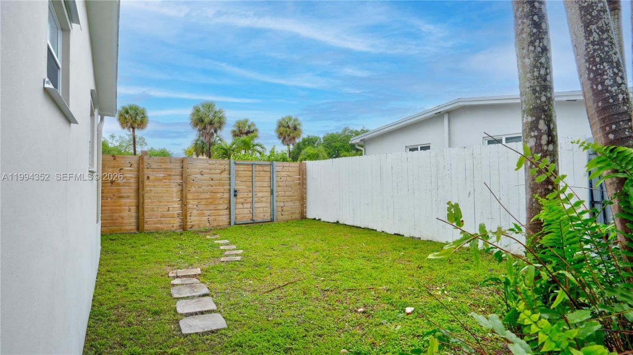 2905 SW 93rd Ct, Miami, FL 33165 Photo