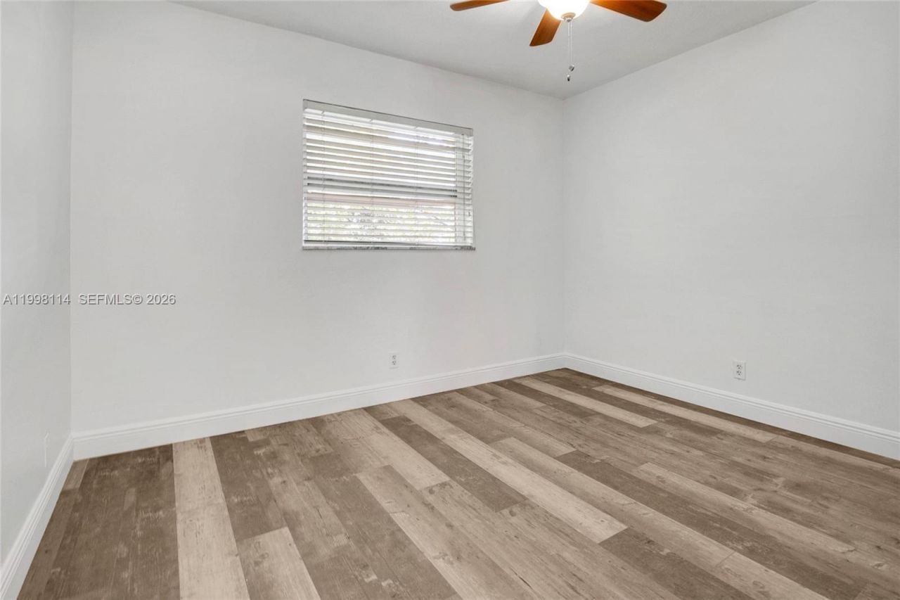 1125 NE 16th Pl, Unit 208, Fort Lauderdale, FL 33305 Photo