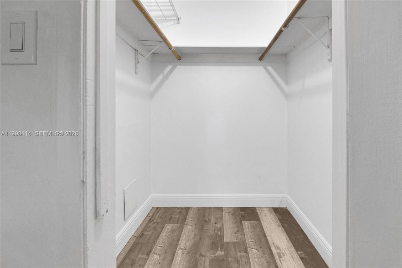 Please Call For Address, Unit 208, Fort Lauderdale, FL 33305 Photo