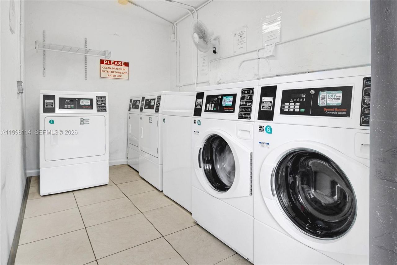 1125 NE 16th Pl, Unit 208, Fort Lauderdale, FL 33305 Photo