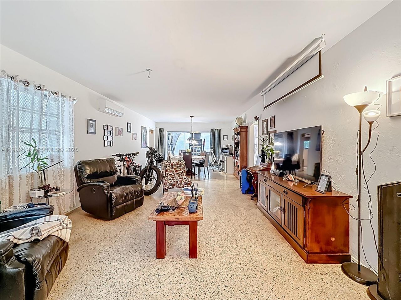 8347 E Dixie Hwy, Miami, FL 33138 Photo