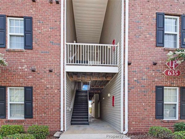 635 Marshtree Lane , Unit 206, Fayetteville, NC 28314