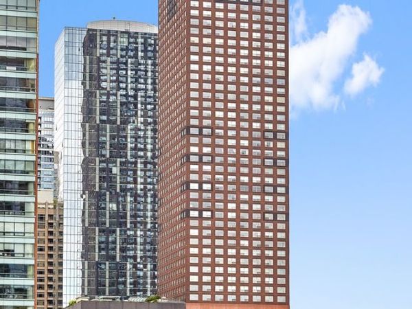 Unit 5501, Chicago, IL 60611