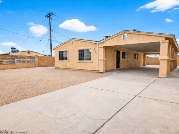 1717 W Cartier Avenue , North Las Vegas, NV 89032
