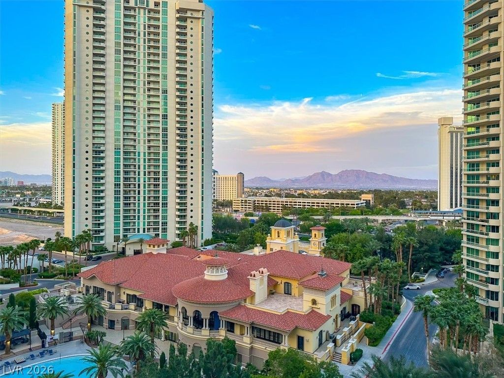 2747 Paradise Road, Unit 3101, Las Vegas, NV 89109 Main Photo