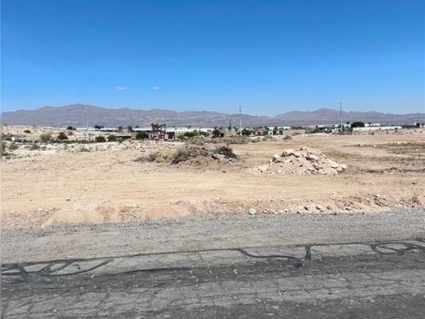 Rev Wilson , North Las Vegas, NV 89030