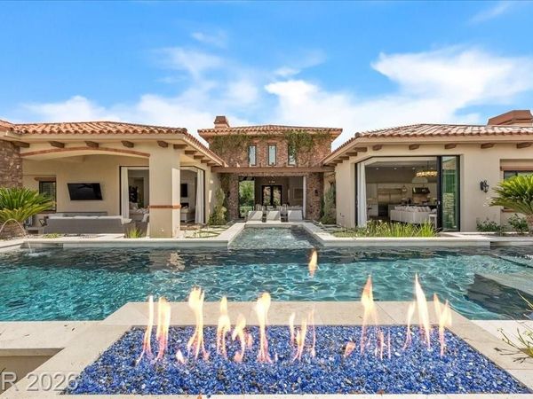 4 Cottonwood Canyon Court, Las Vegas, NV 89141