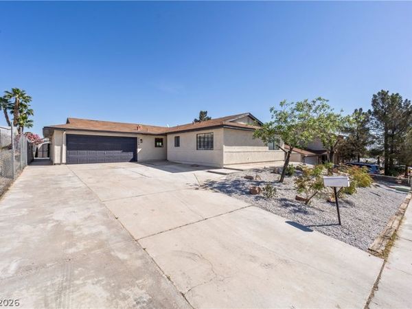4268 E Harmon Avenue , Las Vegas, NV 89121