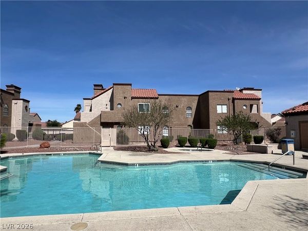 2989 Juniper Hills Boulevard , Unit 203, Las Vegas, NV 89142