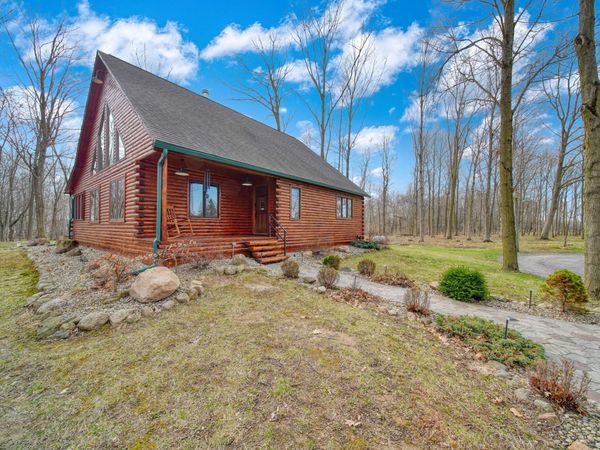 4705 Whig Highway, Clayton, MI 49235