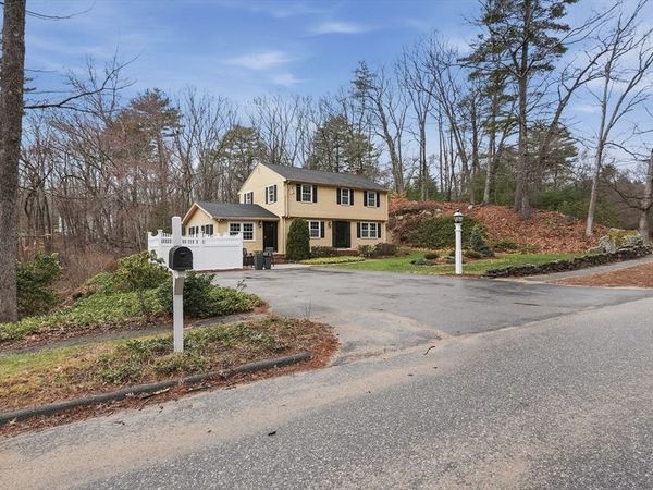 27 Marlboro Road, Georgetown, MA 01833