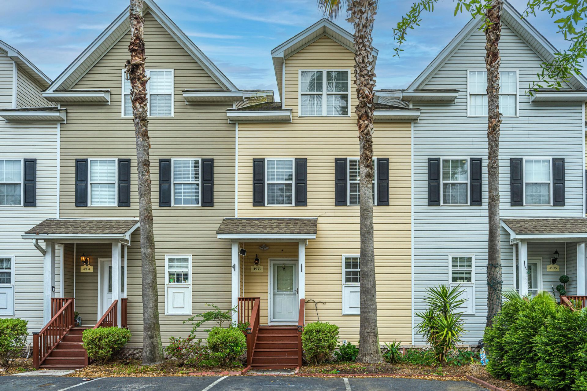 4933 Lake Palmetto Lane Photo 1