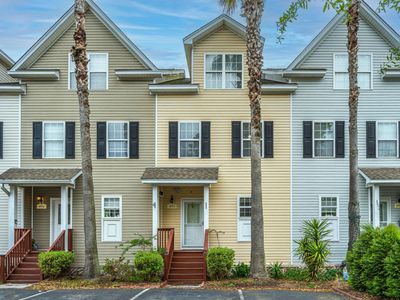 4933 Lake Palmetto Lane, North Charleston, SC 29418