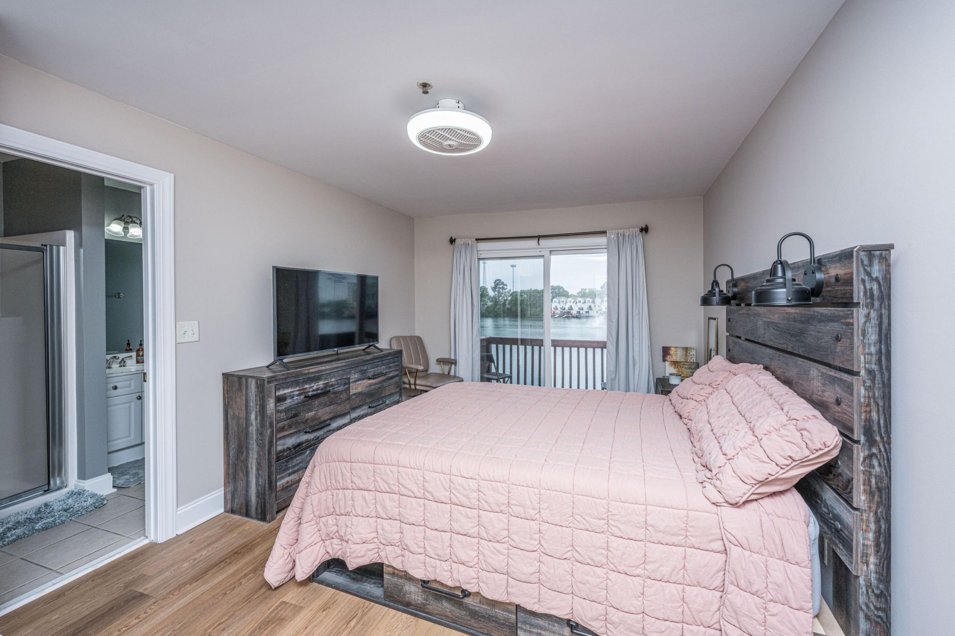 4933 Lake Palmetto Lane Photo 19