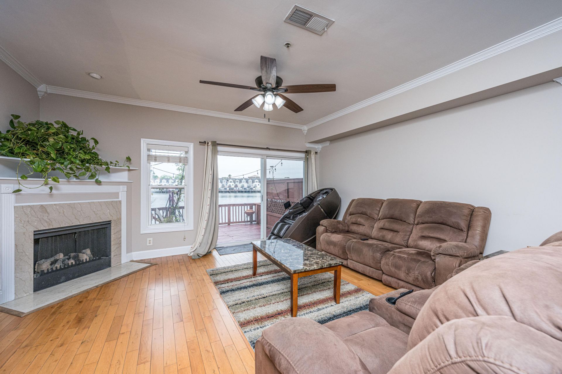 4933 Lake Palmetto Lane Photo 3