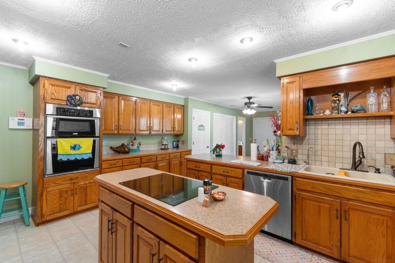 11254 N Highway 905 Photo 6