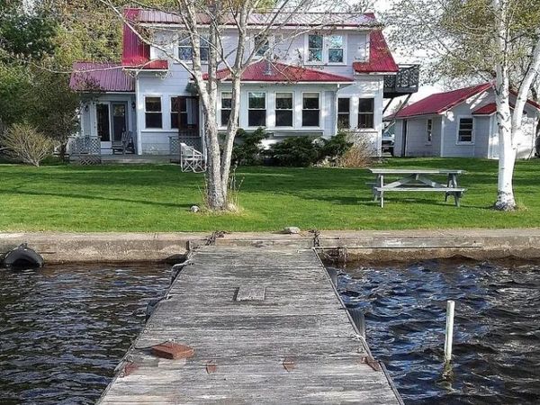 13 River Street, Princeton, ME 04668