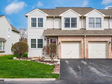 311 WINDSOR PLACE, MACUNGIE, PA 18062
