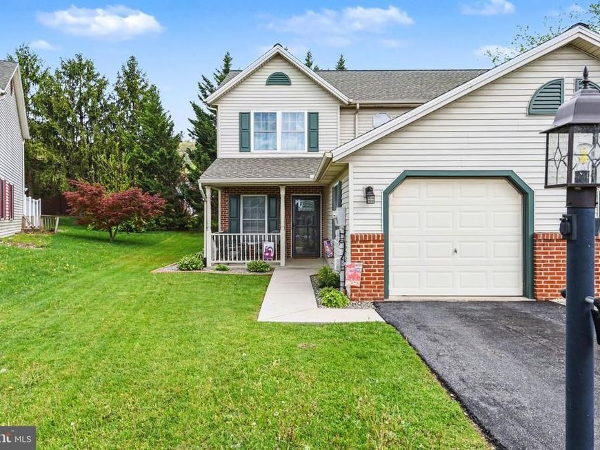 59 Westwood Court, Enola, PA 17025 Main Photo