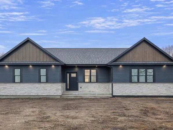 12212 Sheridan ROAD, Pleasant Prairie, WI 53158