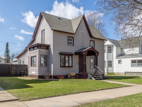 1633 Wood STREET, La Crosse, WI 54603