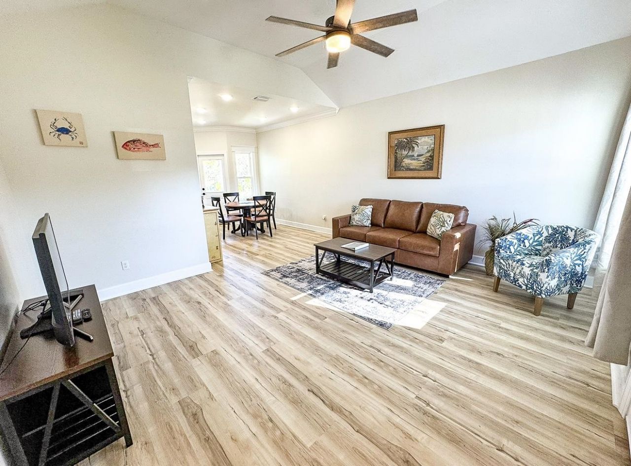 252 Ante-beppum Loop, Carrabelle, FL 32322 Photo