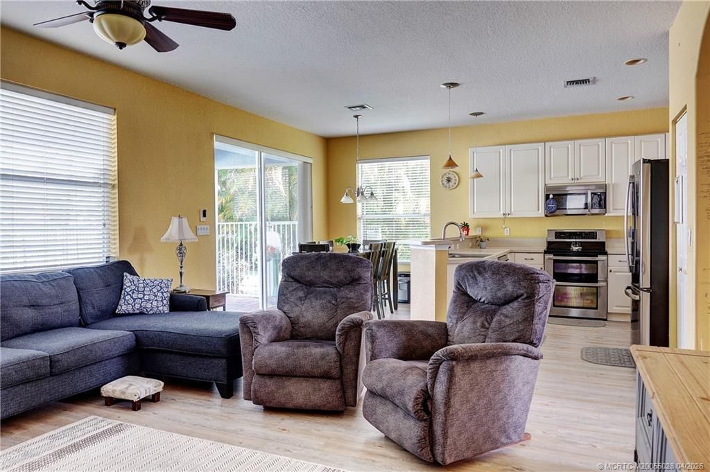 2120 NW Marsh Rabbit Lane, Jensen Beach, FL 34957 Photo