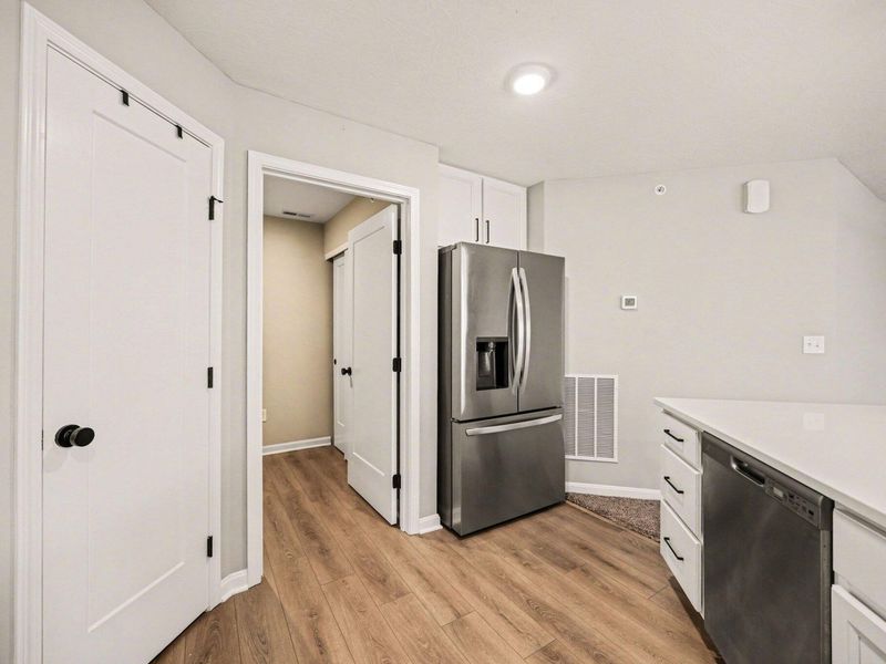 628 Foxhill Drive, Unit 10-101, Crescent Springs, KY 41017 Photo 9