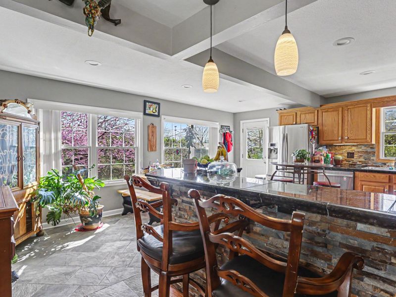 4353 Hoover Road, Grove City, OH 43123 Photo 4