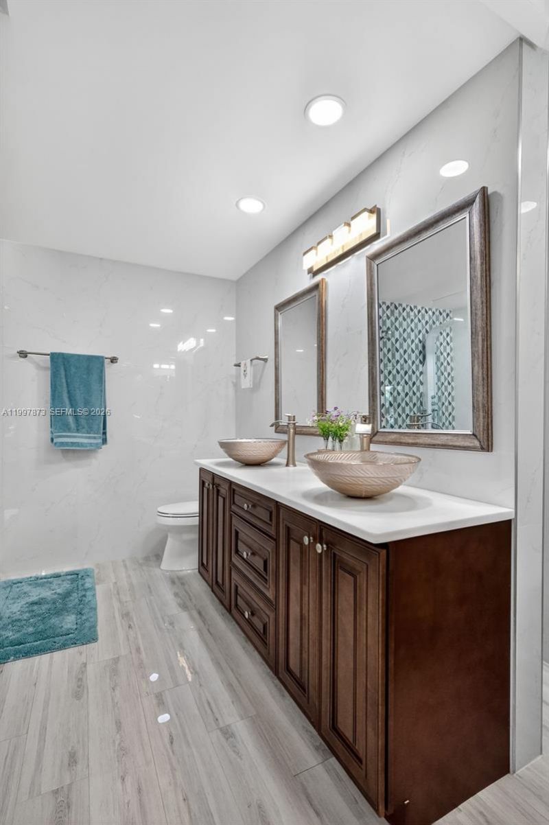 8860 SW 49th Ct, Cooper City, FL 33328 Photo