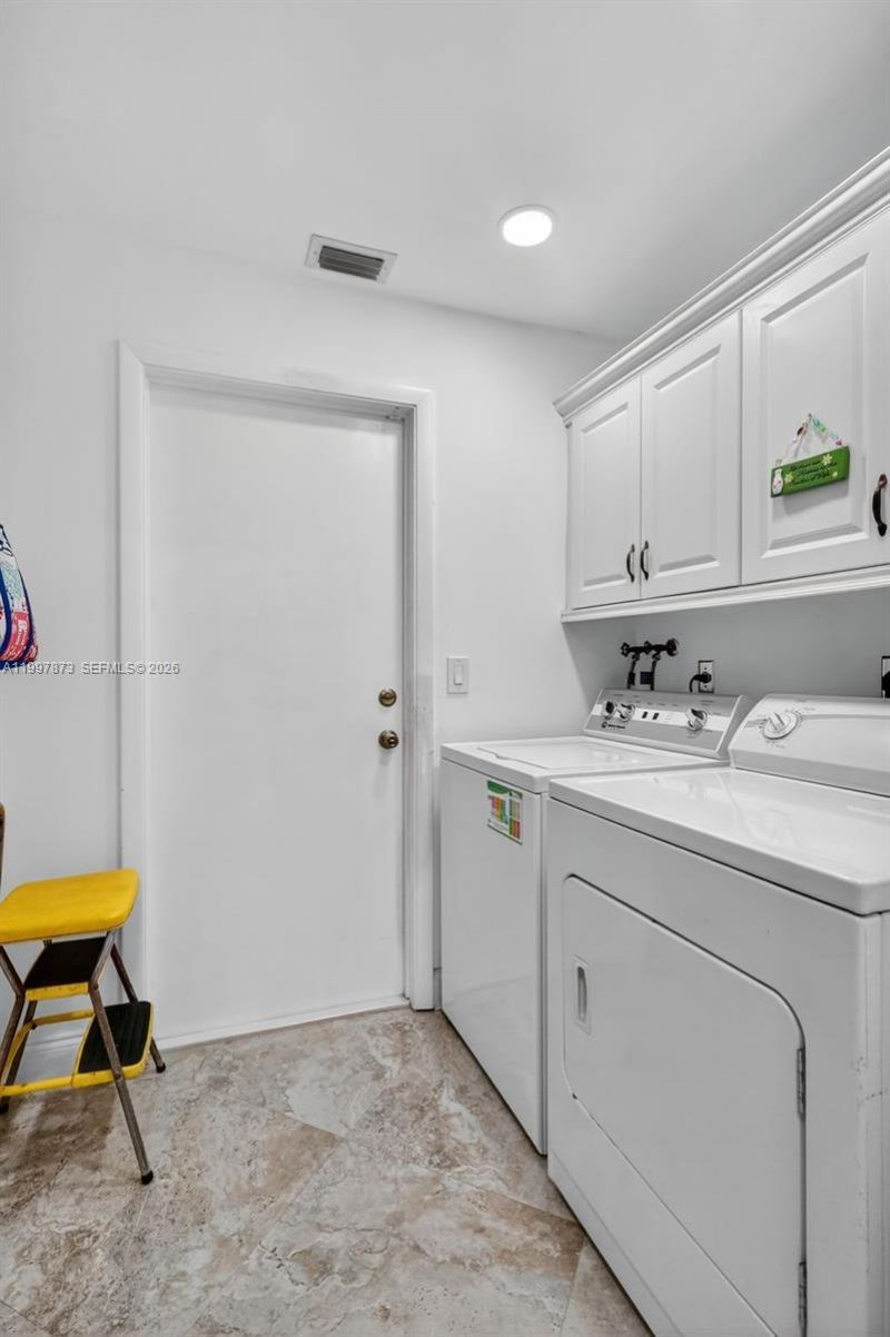 8860 SW 49th Ct, Cooper City, FL 33328 Photo