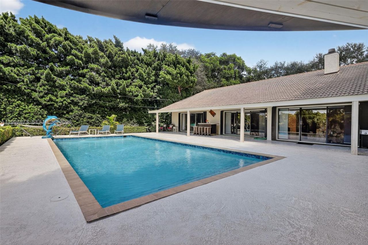 8860 SW 49th Ct, Cooper City, FL 33328 Photo